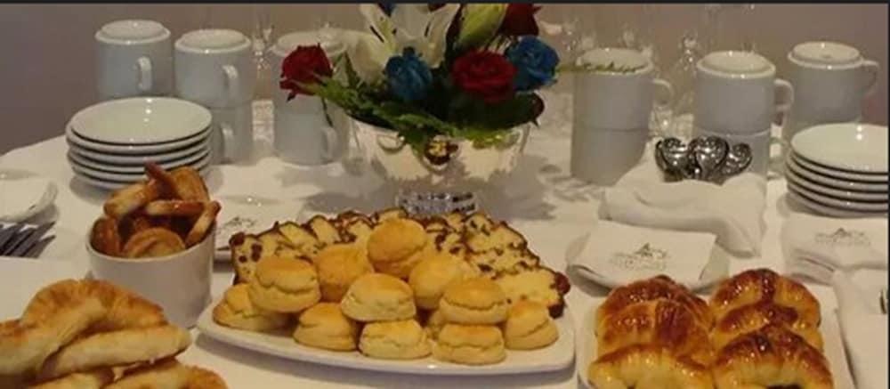 Ñikén Hotel Spa&Business Center Necochea Kültér fotó