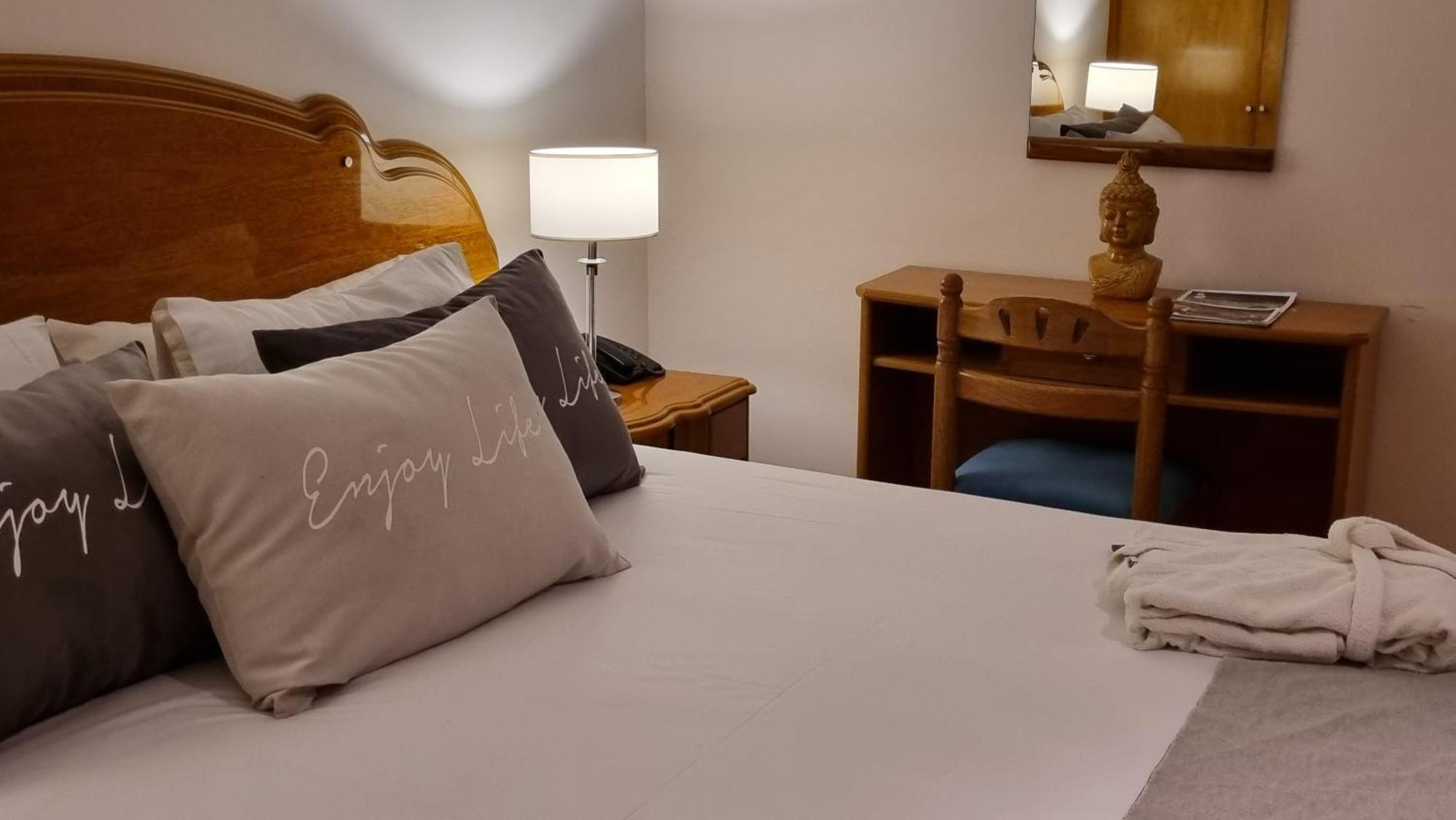 Ñikén Hotel Spa&Business Center Necochea Kültér fotó